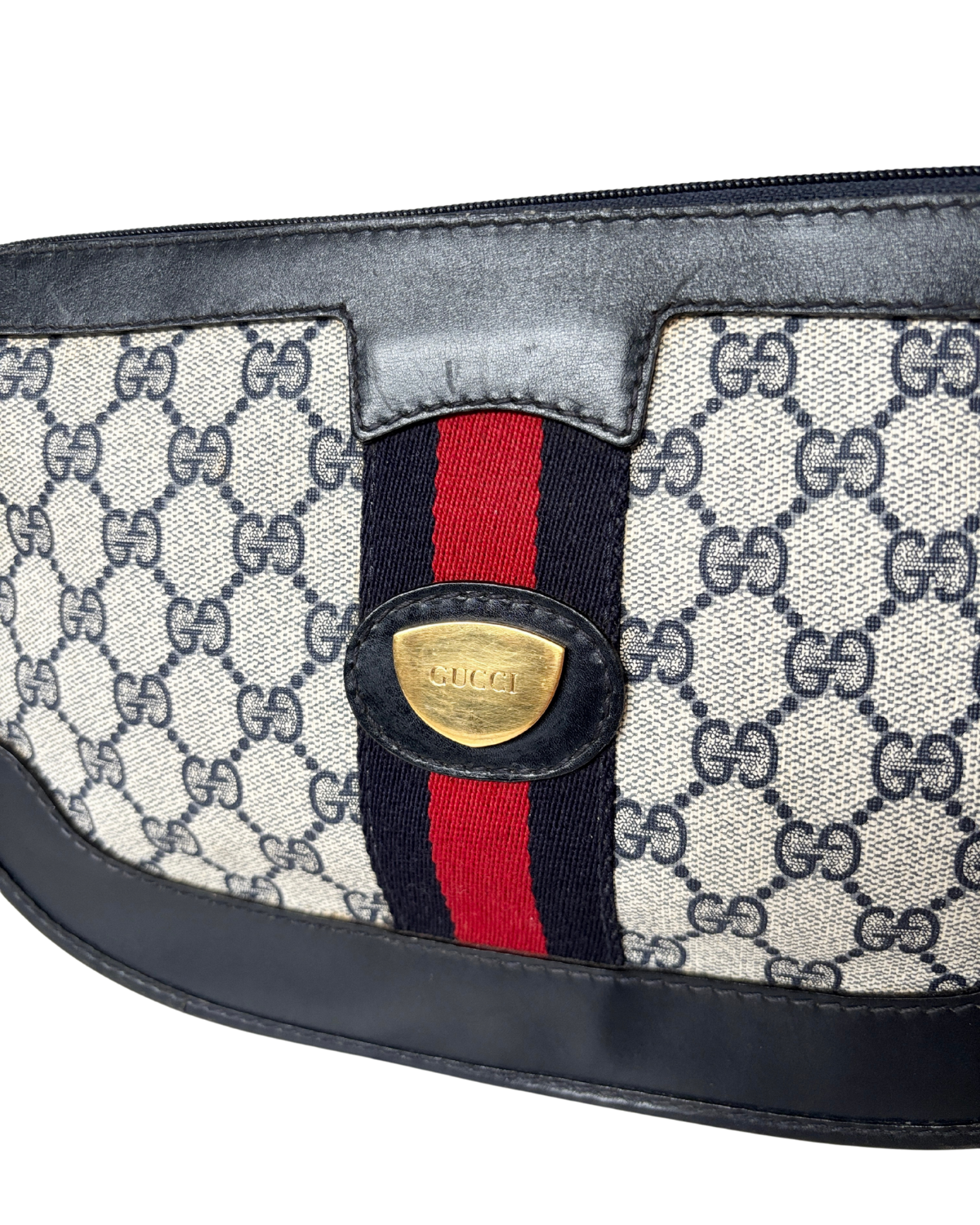GUCCI GG Navy Supreme Vintage Shoulder Bag