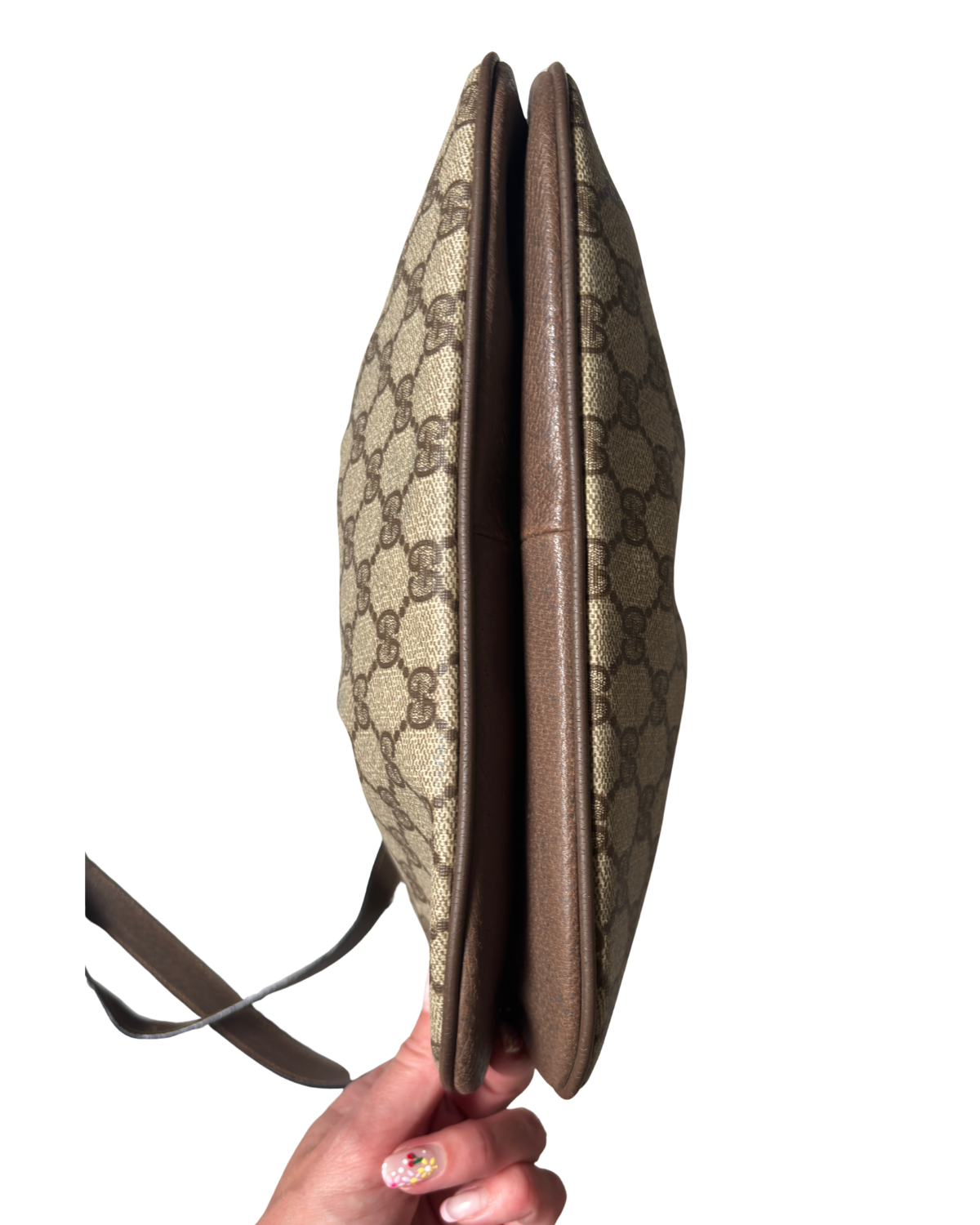 Gucci Accessory Collection GG Supreme Crossbody Bag