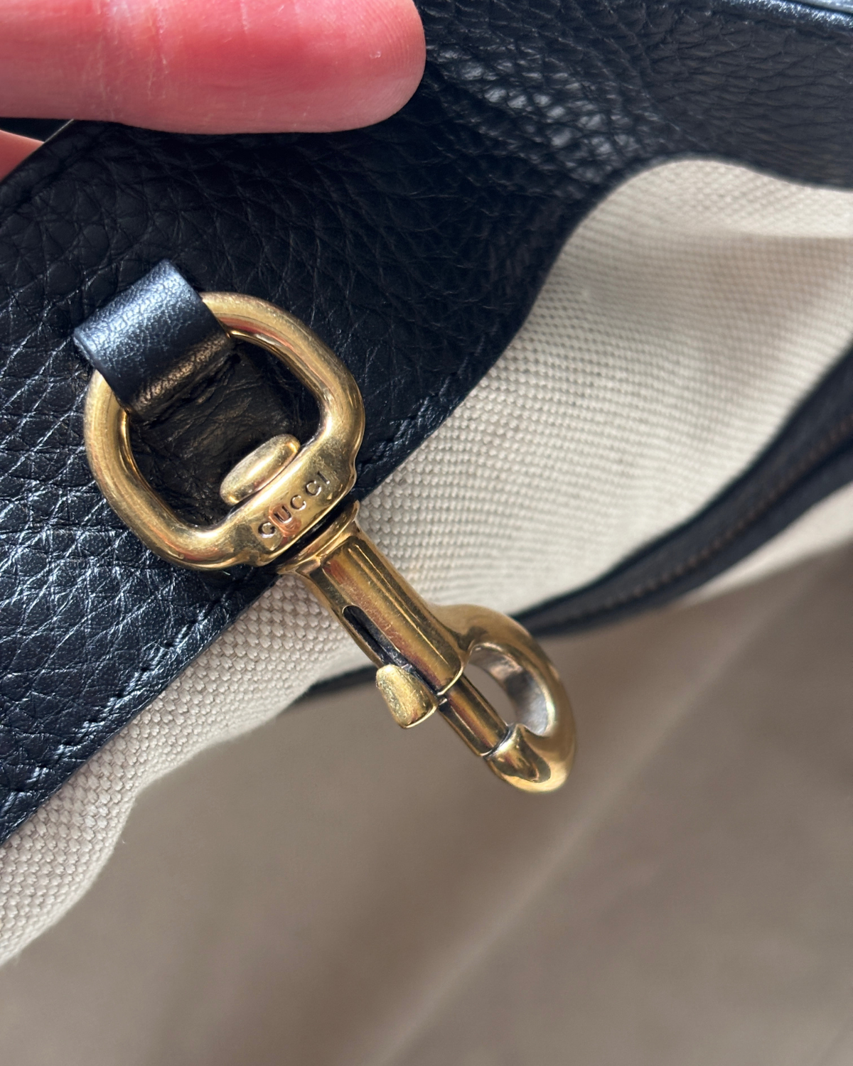 GUCCI Pebbled Calfskin Tote Bag