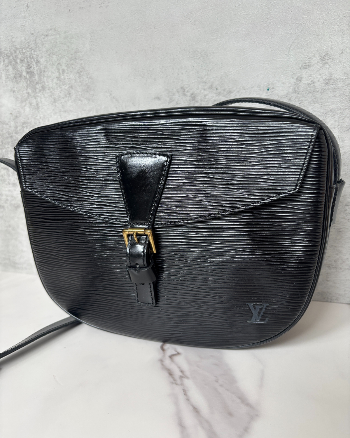 Louis Vuitton Black Epi Jeune Fille MM Crossbody