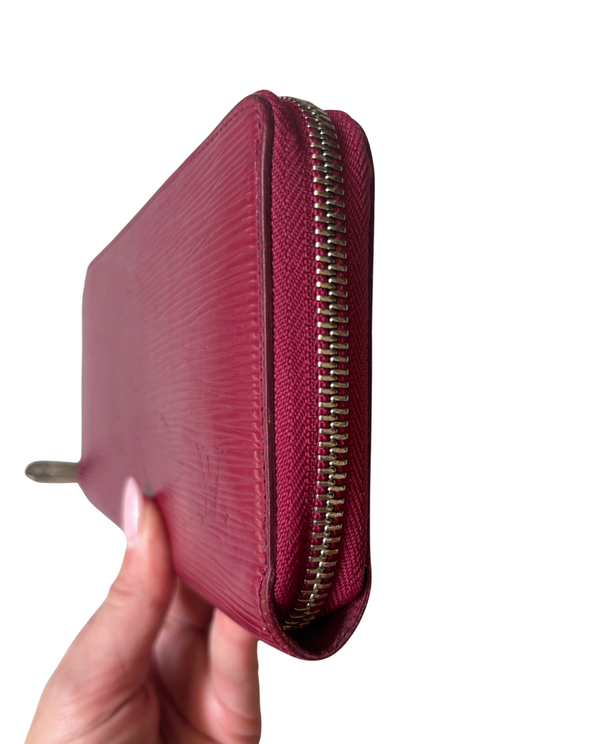 Louis Vuitton Zippy Wallet in Raspberry Epi Leather