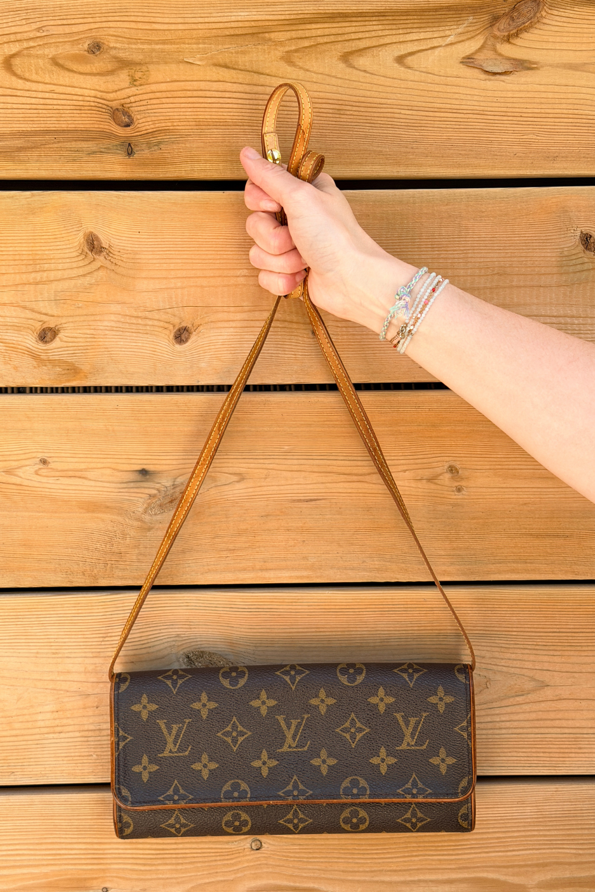 Louis Vuitton Pochette Twin GM Monogram Crossbody Clutch | Full Set (2000)