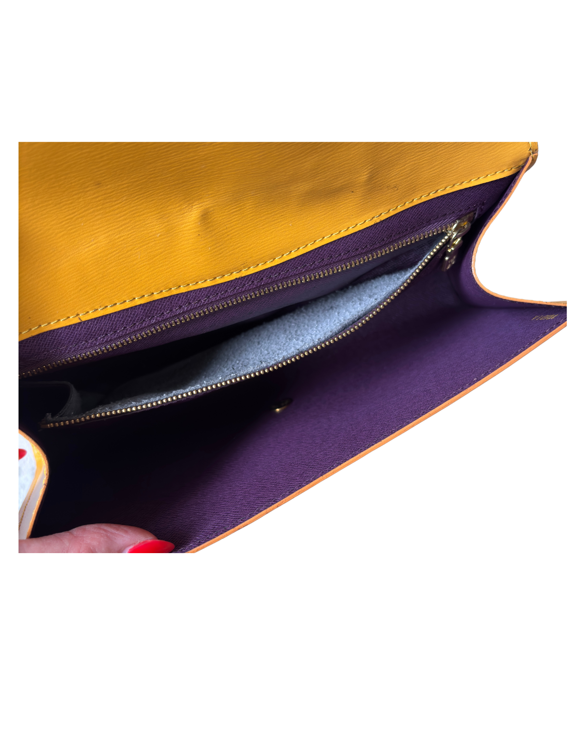 Louis Vuitton Art Déco Yellow Epi GM Clutch