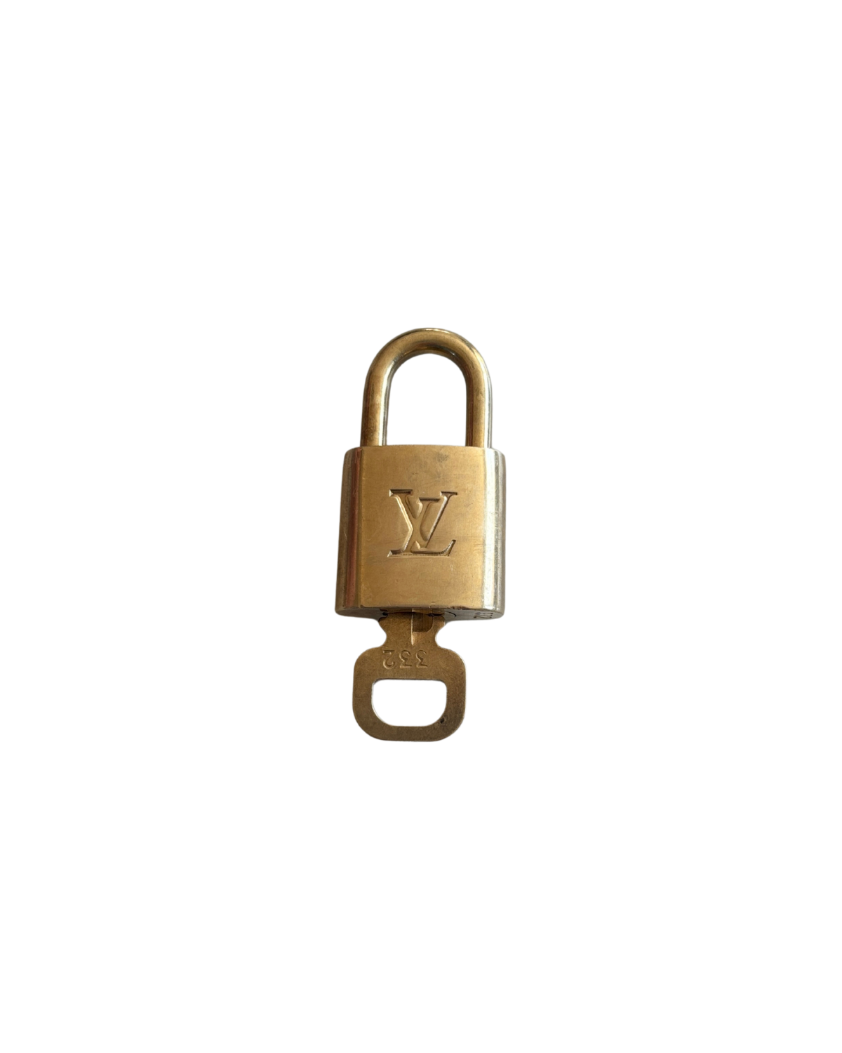 Louis Vuitton Vintage Lock & Key - 332