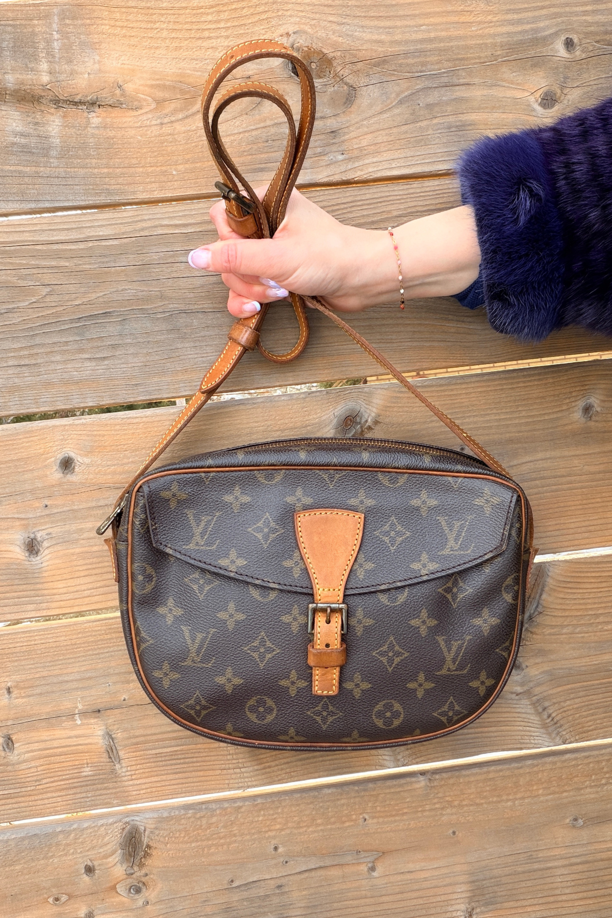 Louis Vuitton Monogram Jeune Fille MM Crossbody (1989)