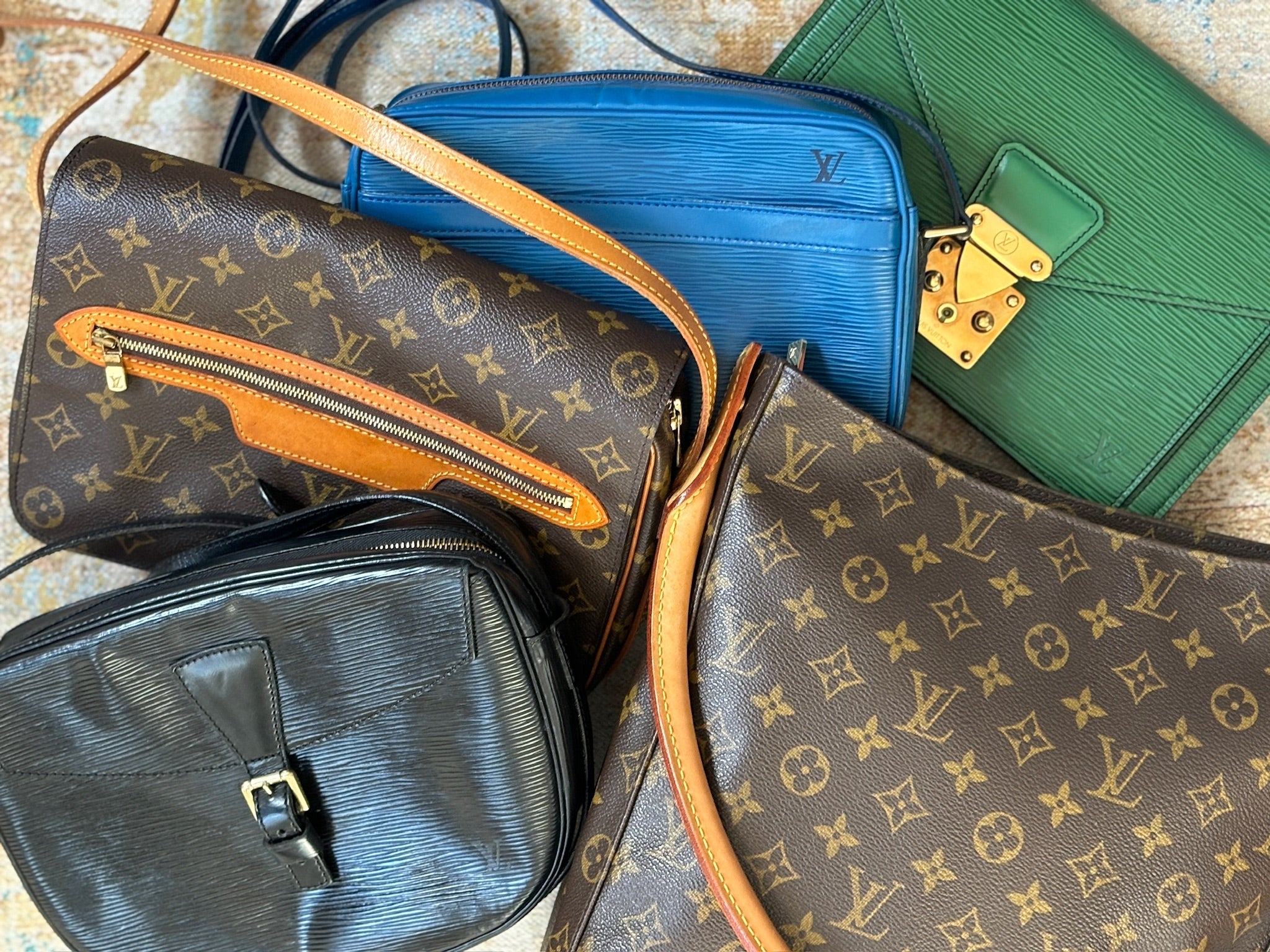 The LOVED Guide to Buying Vintage Right: Part 3 Hardware & Details