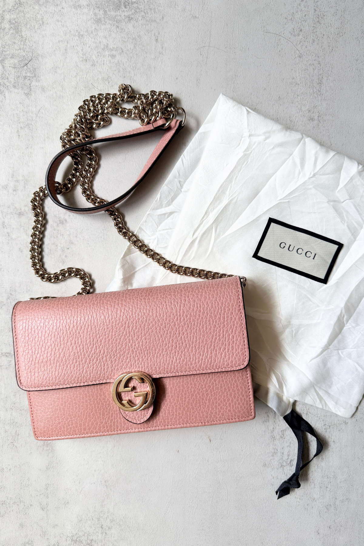 Gucci Pink Pebbled Leather Interlocking G WOC