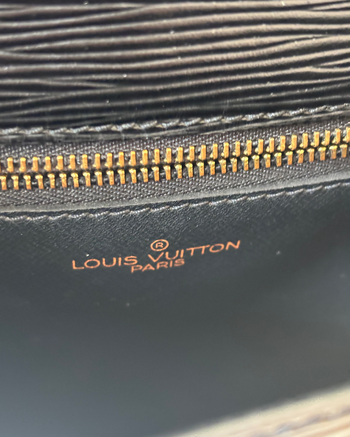 Louis Vuitton  Black Épi Leather St. Cloud GM (1989)