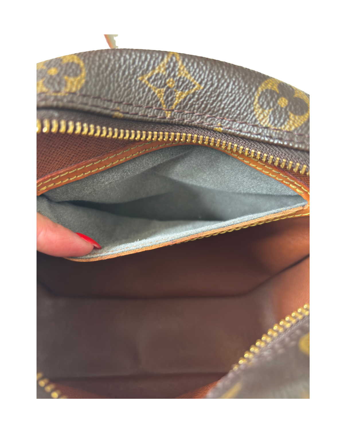 (RARE!) Louis Vuitton Monogram Blois Shoulder Bag (1999)