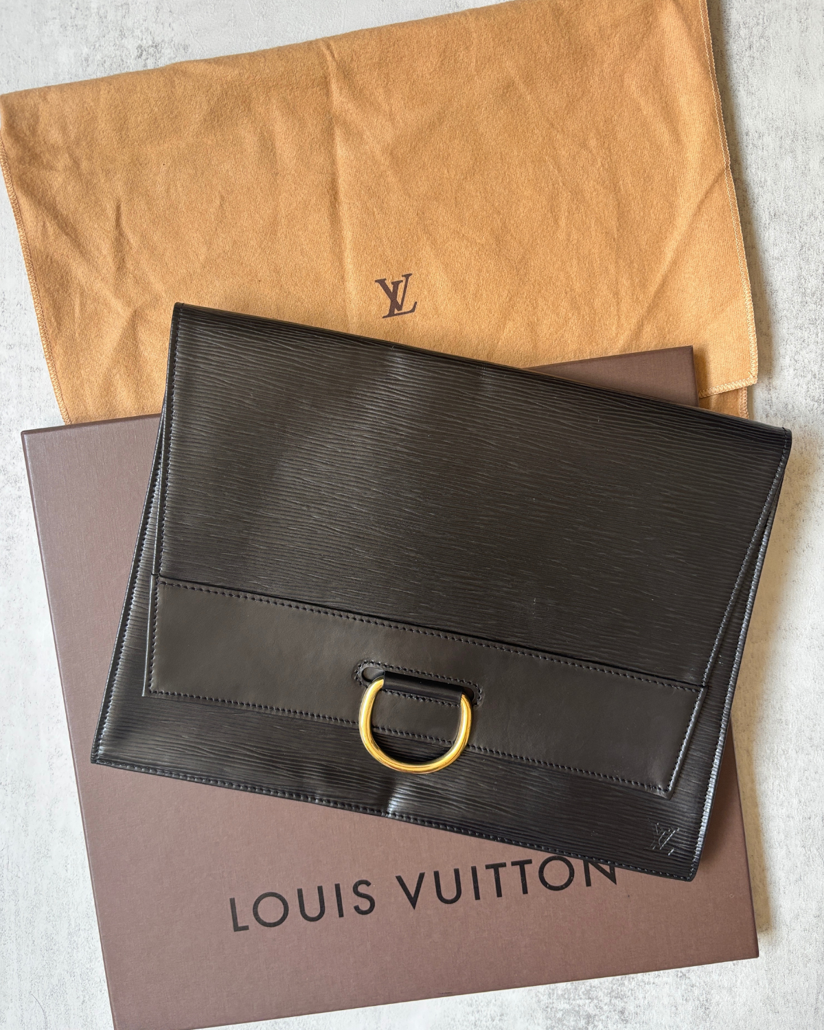 Louis Vuitton Black Epi Lena Clutch - FULL SET (1996)