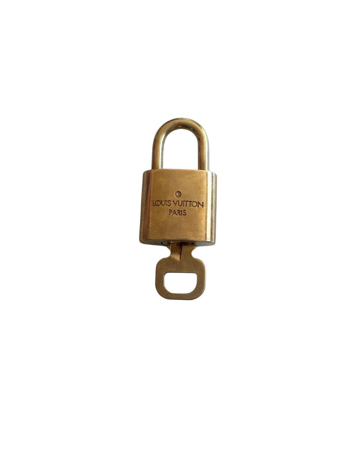 Louis Vuitton Vintage Lock & Key - 315