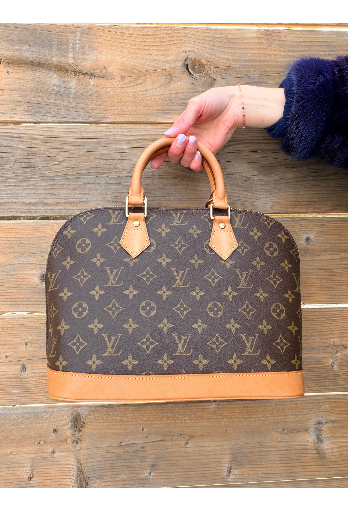 Louis Vuitton Monogram Alma PM (2000)
