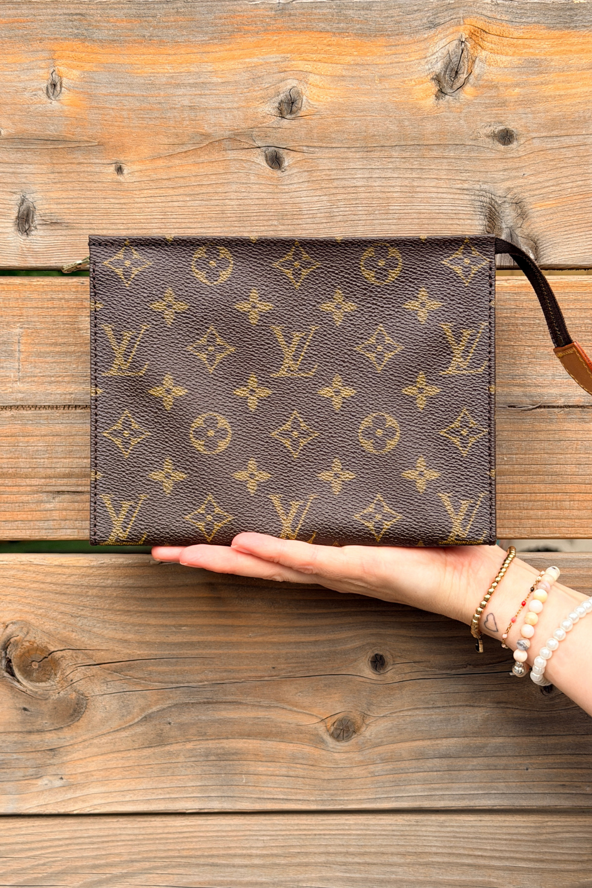 Louis Vuitton Vintage Monogram Trousse Toilette 19 (1988)